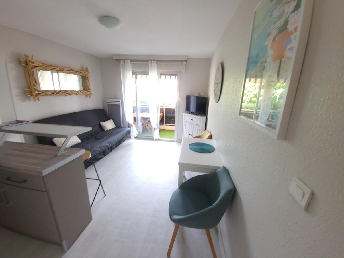 T2 Plage De Sable A 300M+ Parking Gratuit Bandol Exterior photo